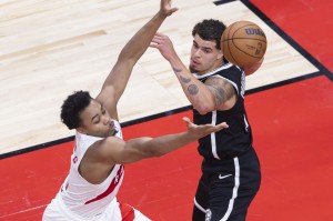 亿博官网-太狠了！多伦多猛龙赛后篮板制胜纽卡斯尔迎NBA季后赛关键赛，欧联集结日攻防权衡的简单介绍
